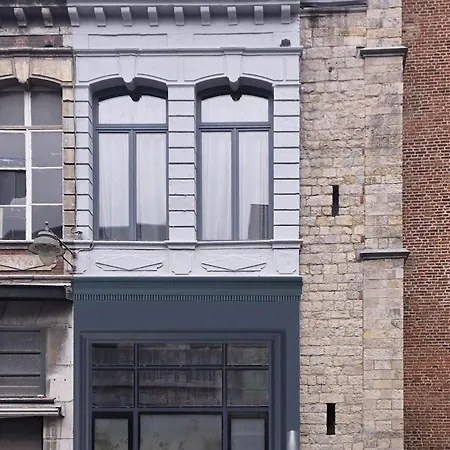 Hypercentre 아파트 *